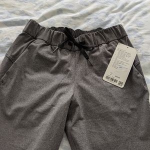 Lululemon On the Fly 7/8 Pant Luxtreme Size 4